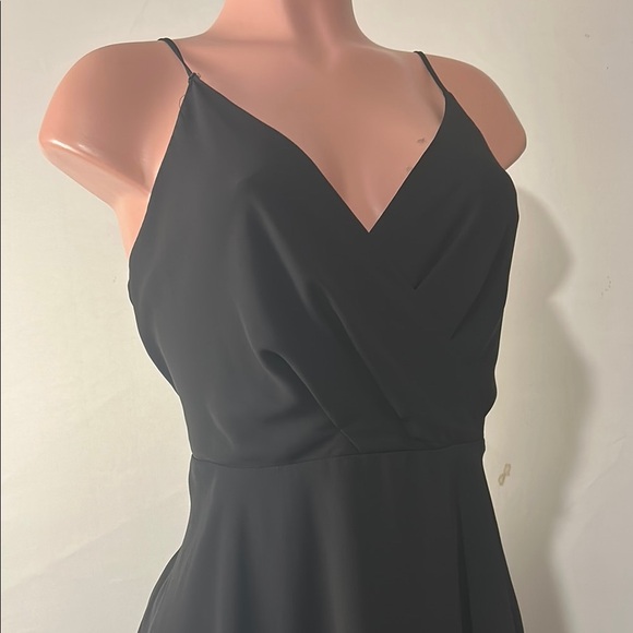 Express Adjustable Spaghetti Strap Little Black Mini Dress Lined Size Medium - Picture 3 of 9